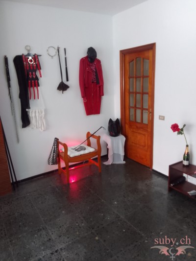 Sala de juegos BDSM, Santa Cruz de Tenerife.